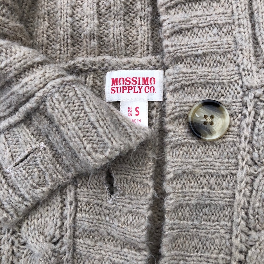 Cardigan - Picture 2 of 4